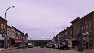 Middle of Main St. Looking East